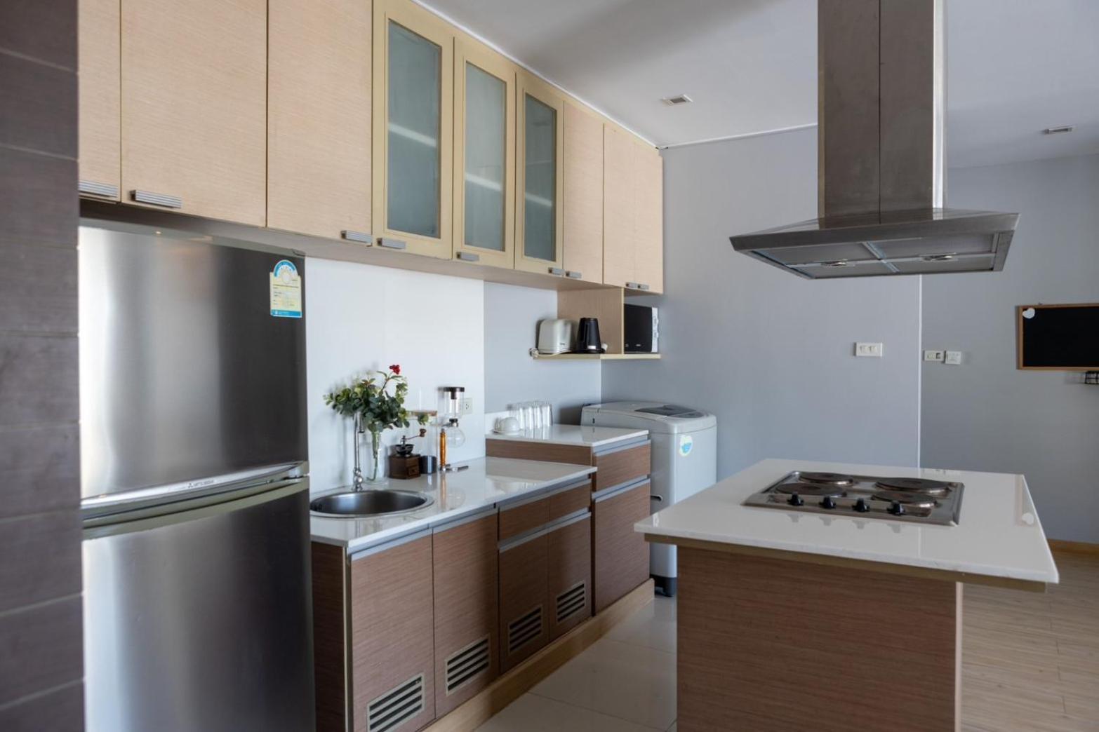 P Villa Lamoon Thonglor Bangkok Exteriör bild