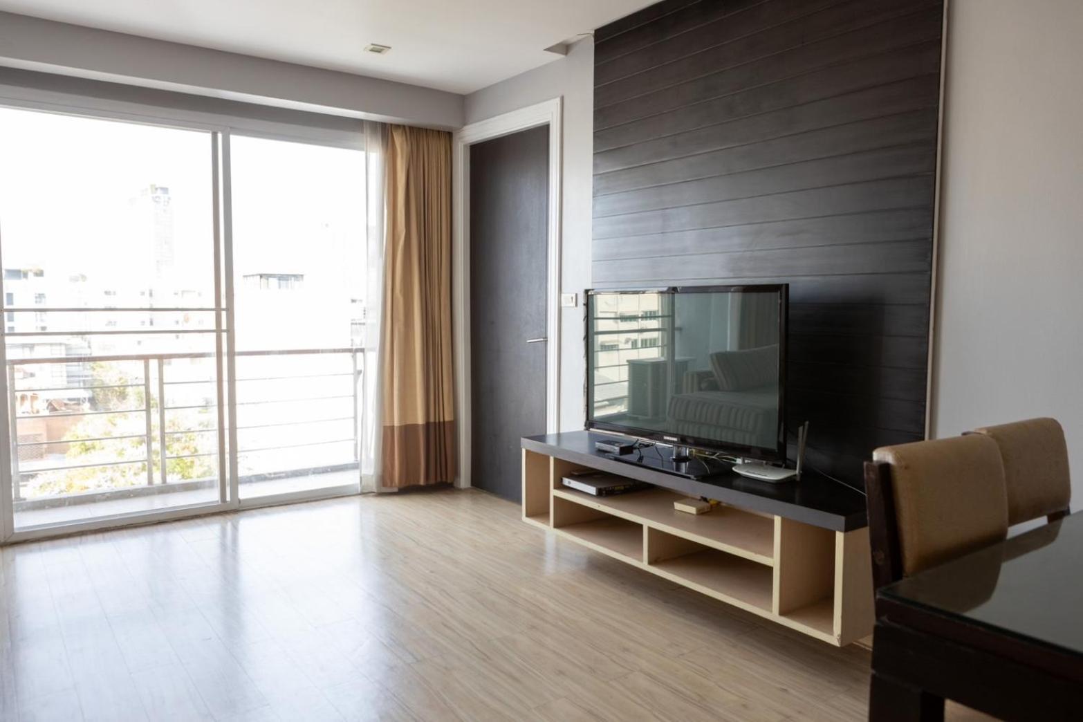 P Villa Lamoon Thonglor Bangkok Exteriör bild