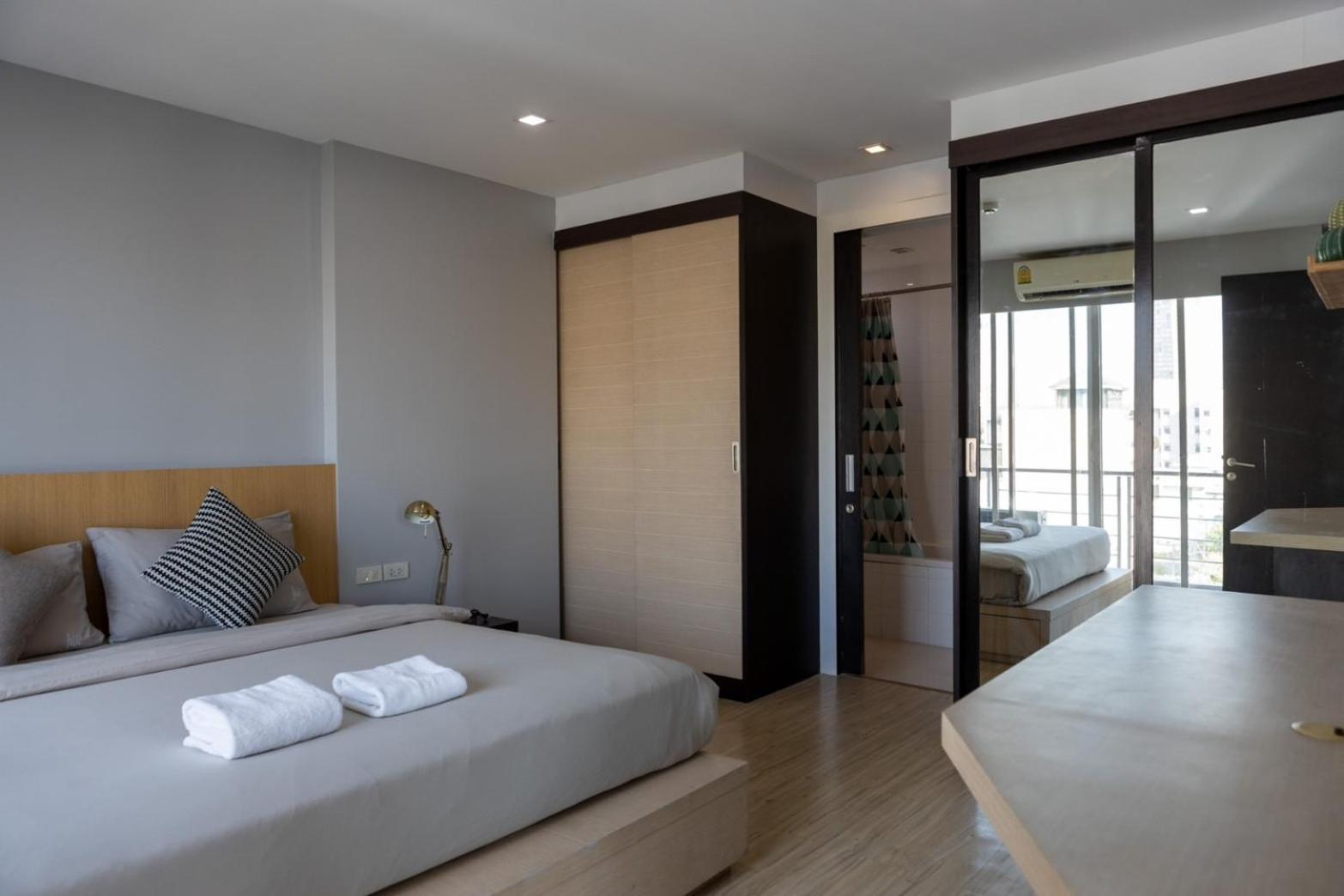 P Villa Lamoon Thonglor Bangkok Exteriör bild