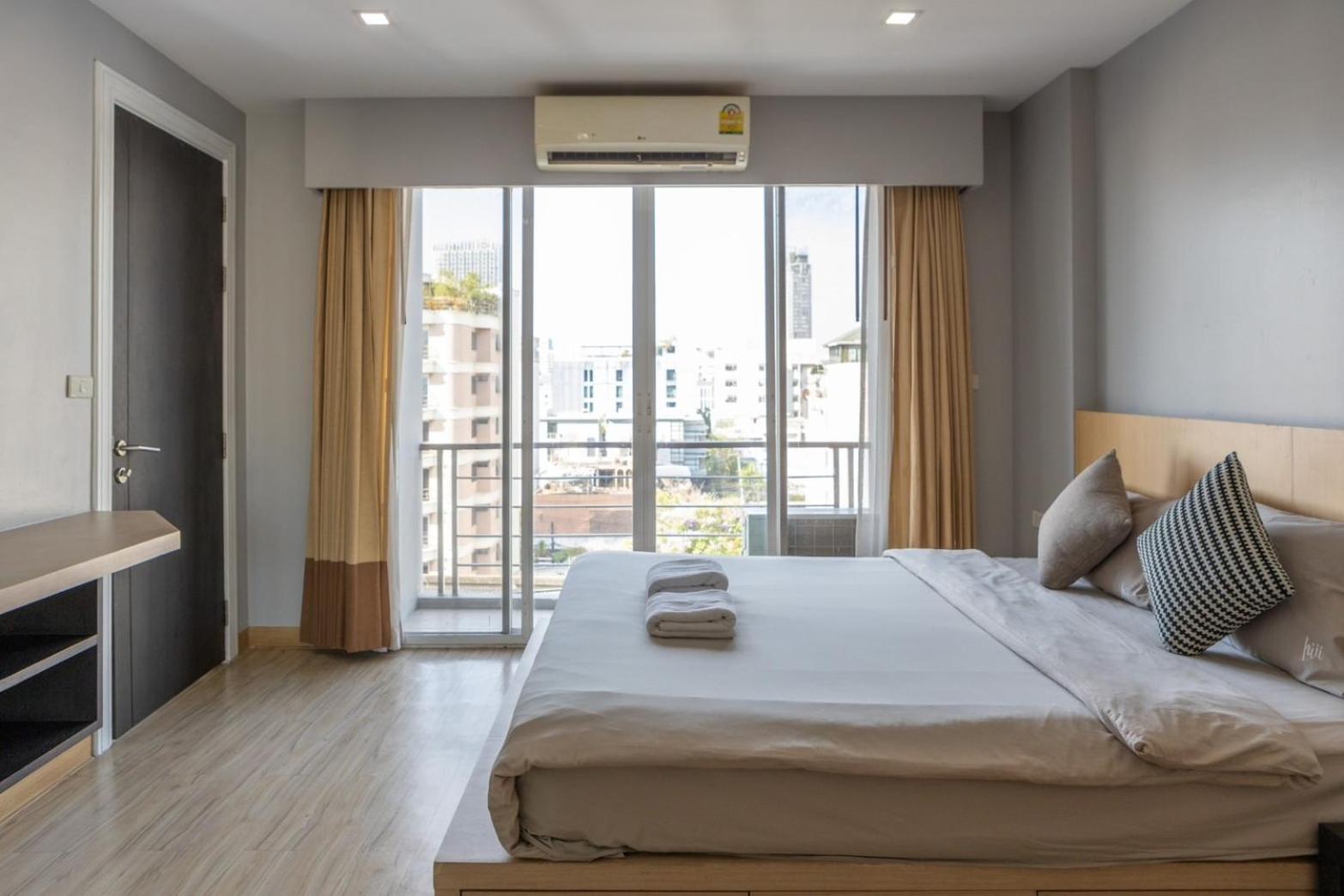 P Villa Lamoon Thonglor Bangkok Exteriör bild