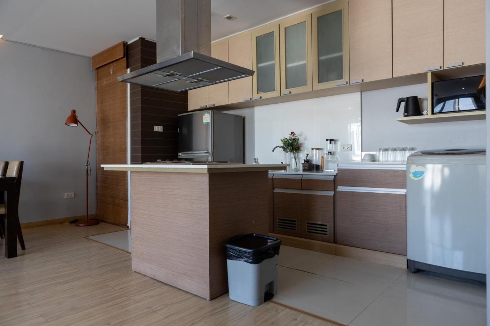 P Villa Lamoon Thonglor Bangkok Exteriör bild
