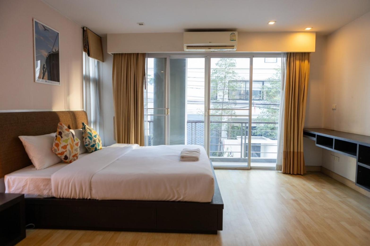 P Villa Lamoon Thonglor Bangkok Exteriör bild