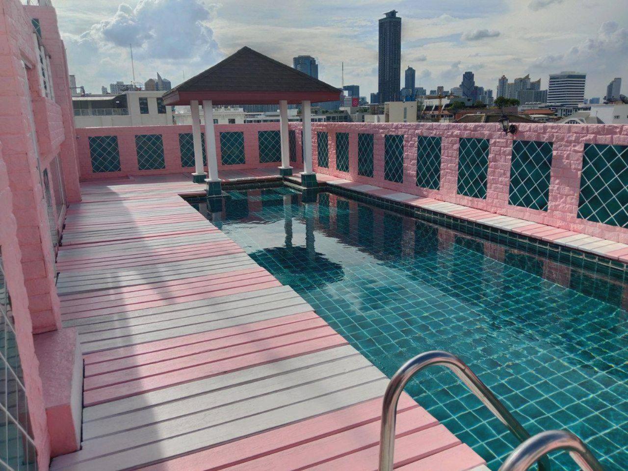 P Villa Lamoon Thonglor Bangkok Exteriör bild