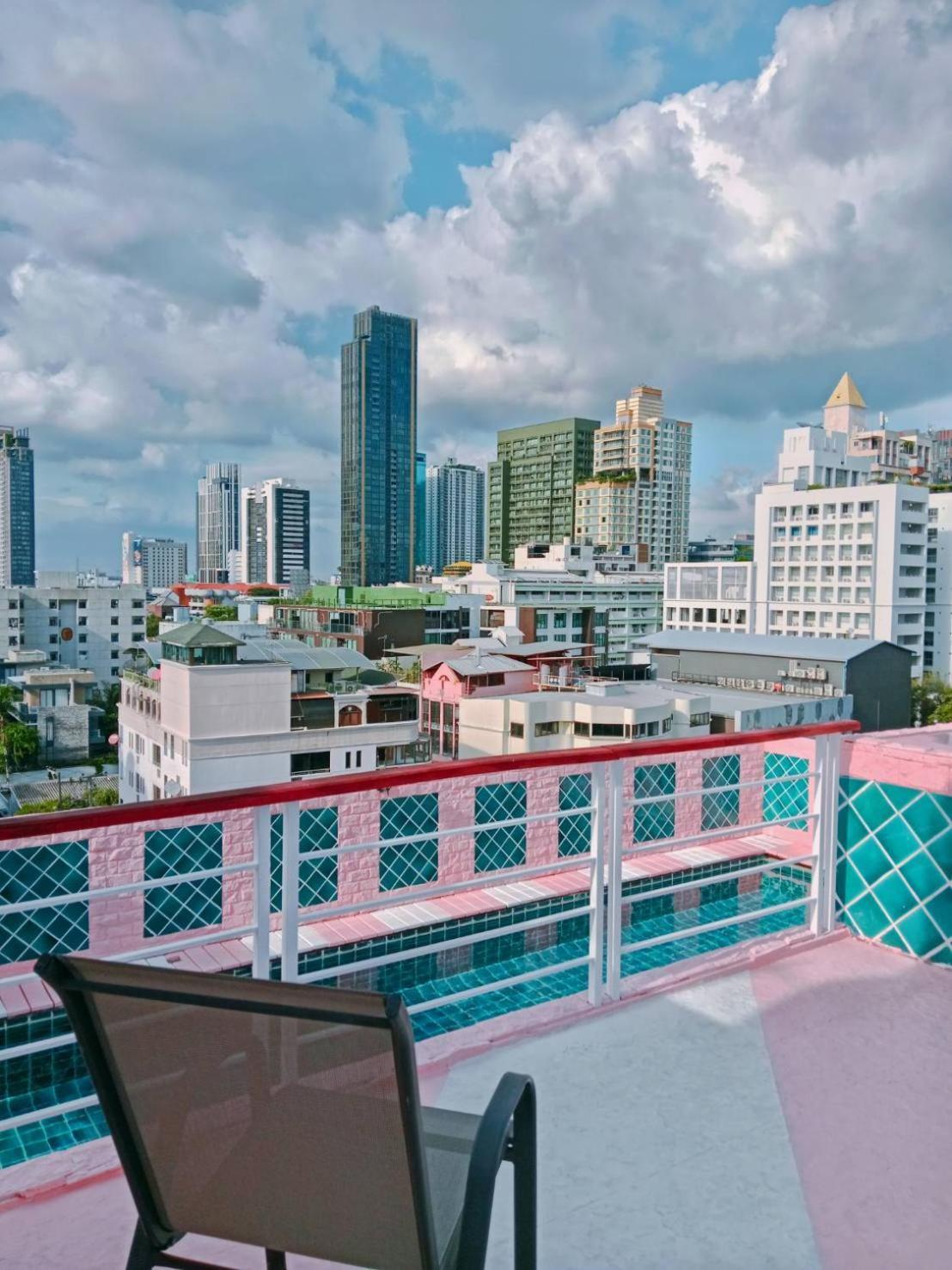 P Villa Lamoon Thonglor Bangkok Exteriör bild